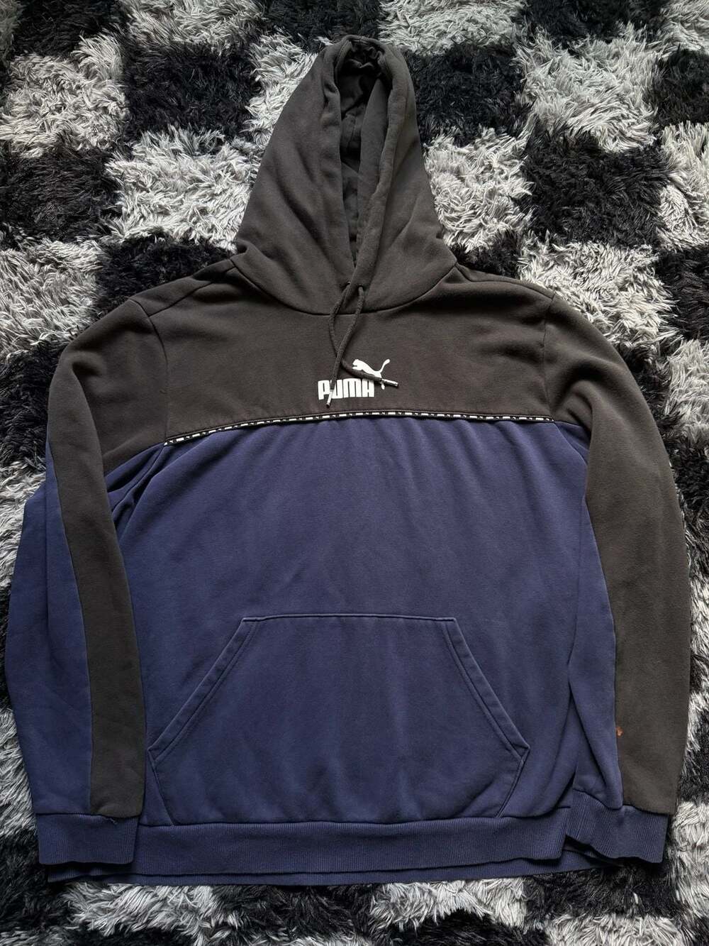 PUMA Essentials Colorblock Logo Tape Pullover Hoodie